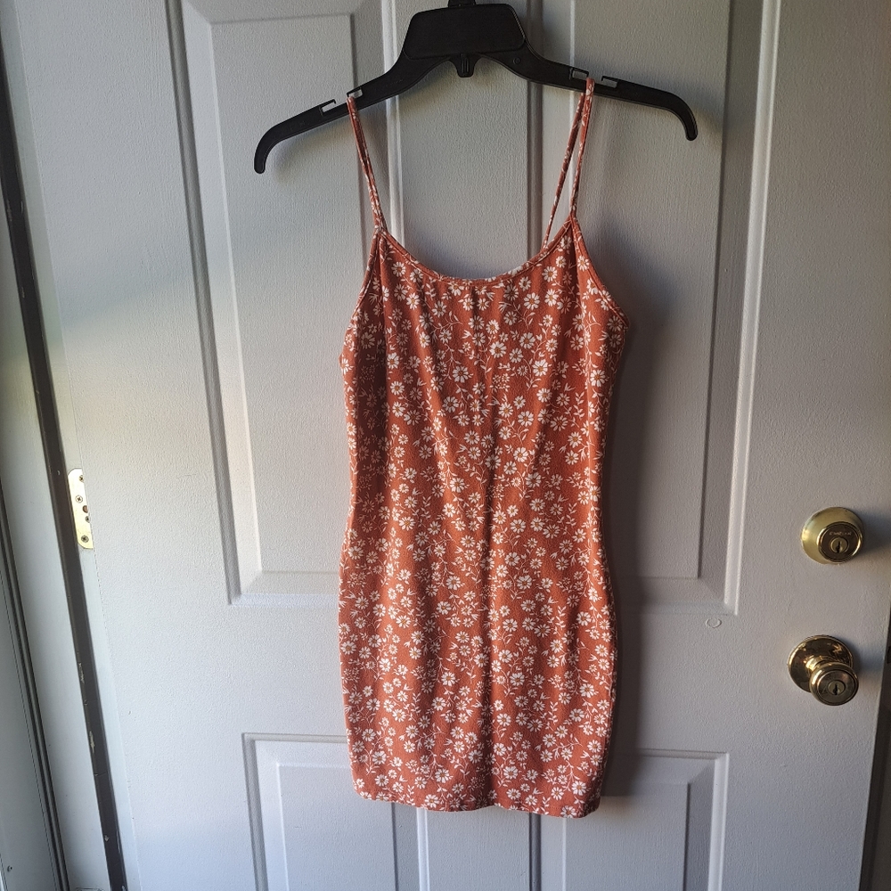 Mini cotton bodycon dress🌼